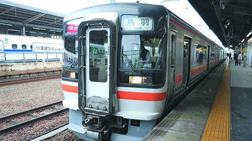 JR東海で行く大人の女子旅_電車